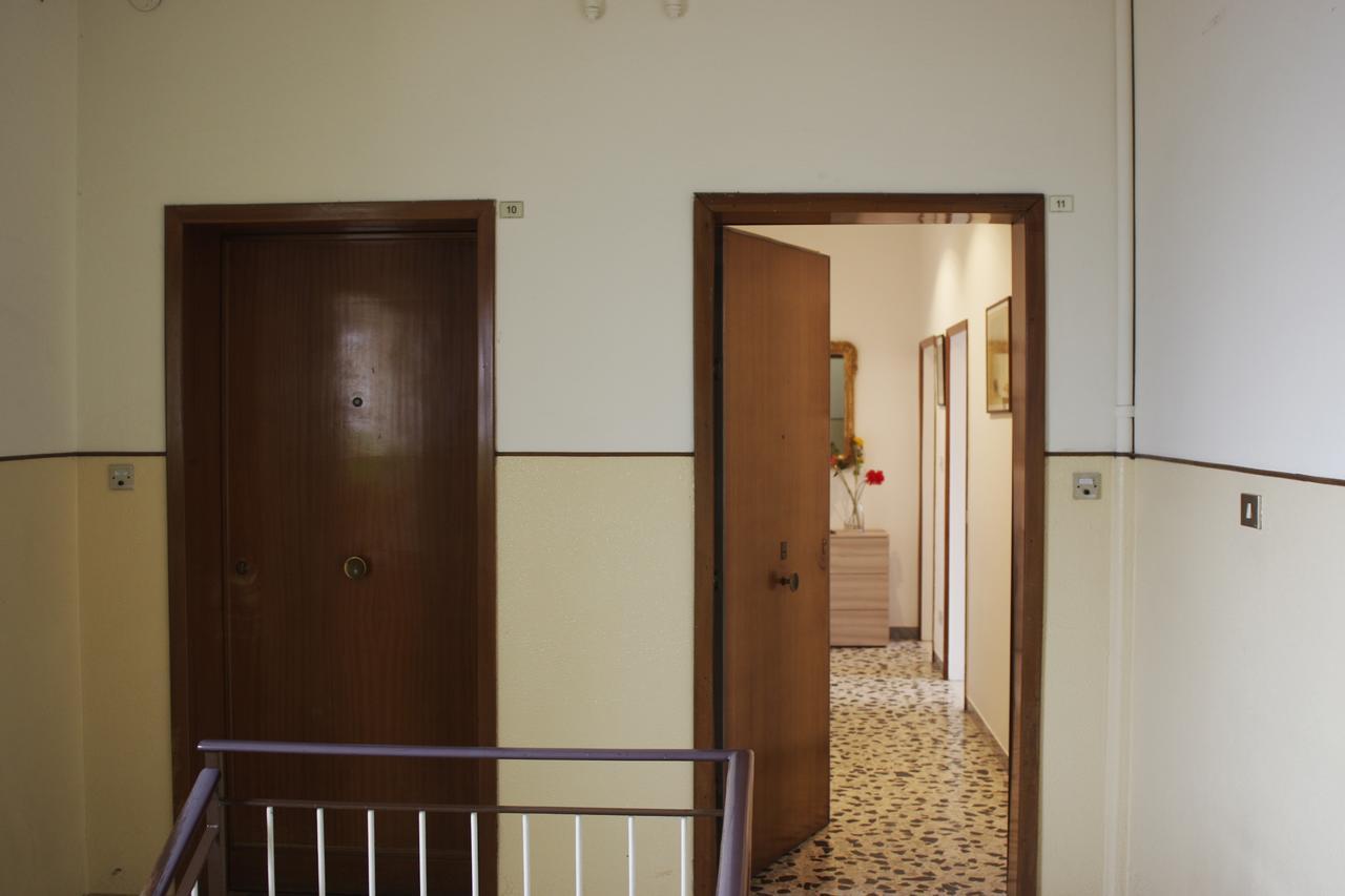 Bright&Cozy C5 Fiera Apartment Bologna Bagian luar foto