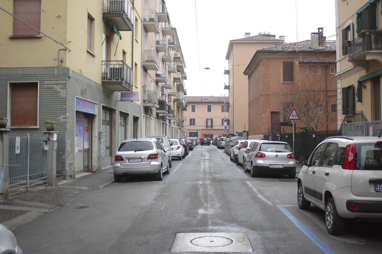 Bright&Cozy C5 Fiera Apartment Bologna Bagian luar foto
